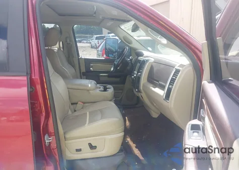 2015 Ram 2500 Laramie z USA, uszkodzony, nr VIN 3C6UR5FL5FG521359